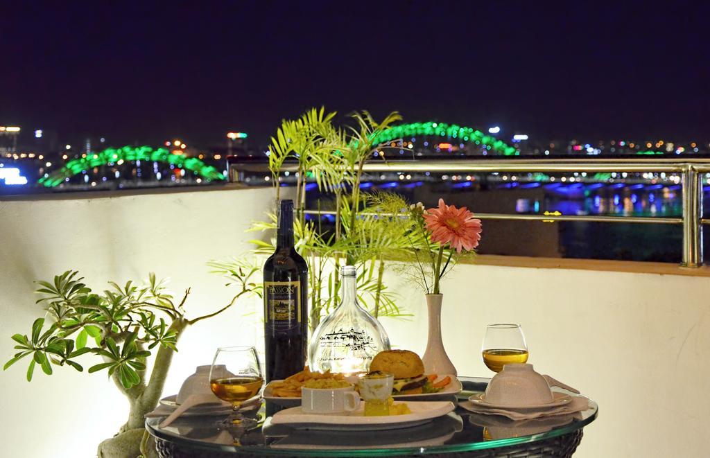 D&C Hotel Da Nang Zewnętrze zdjęcie