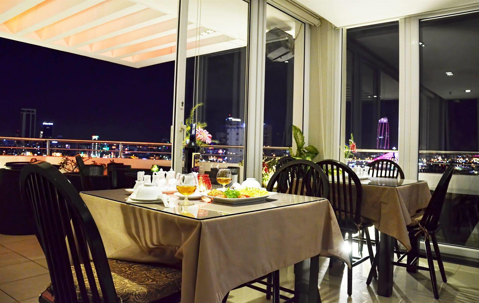 D&C Hotel Da Nang Zewnętrze zdjęcie