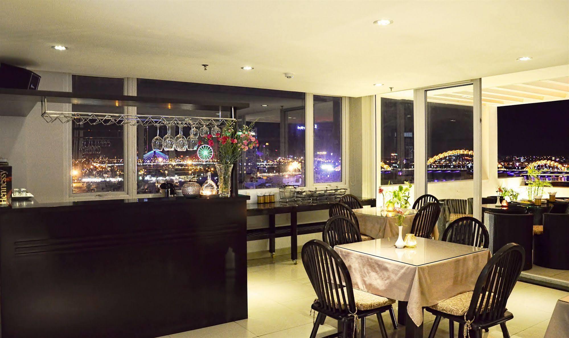 D&C Hotel Da Nang Zewnętrze zdjęcie